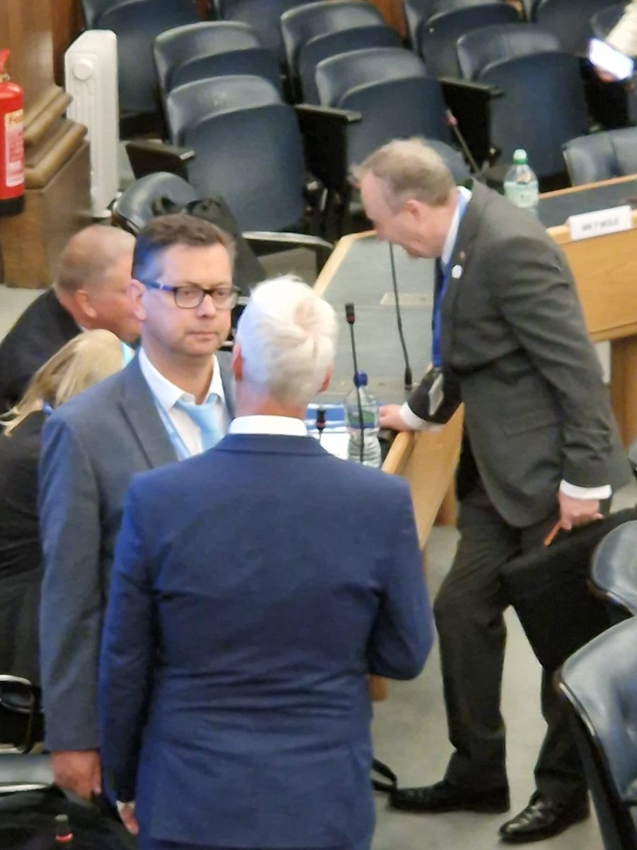 Cllr Robert Ford tweet media