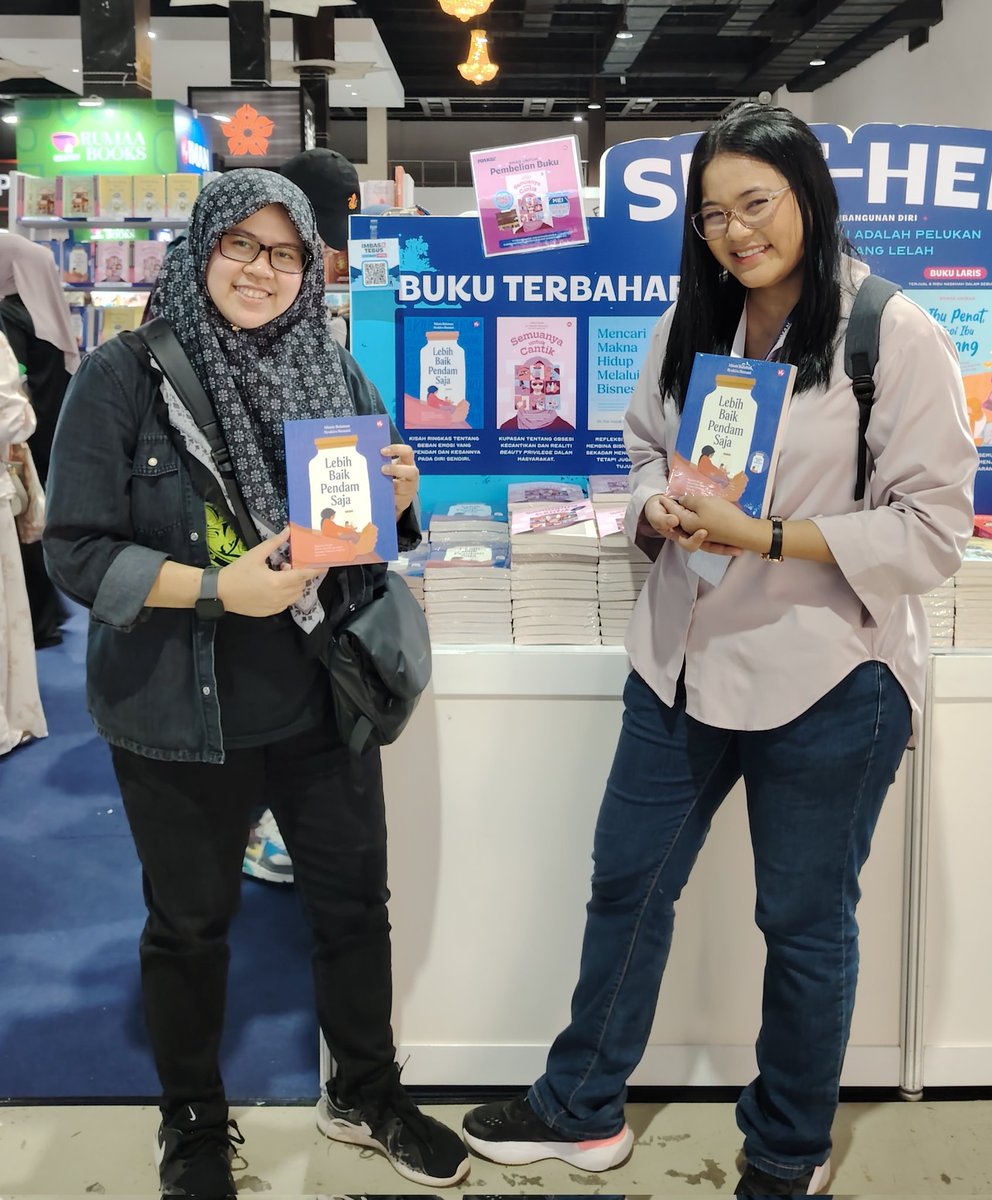 Terima kasih yang datang jumpa dan dapatkan buku kami, "Lebih Baik Pendam Saja" hari ni 🥹🫰

Saya &amp; <a href="/mimierhmn/">Mimie Rahman | Counsellor</a> akan ada lagi sesi meet &amp; greet pada 31 Mei, sabtu minggu hadapan di booth IMAN 😁

Kalau tak sempat datang PBAKL, buku kami boleh dibeli online di semua platform IMAN!