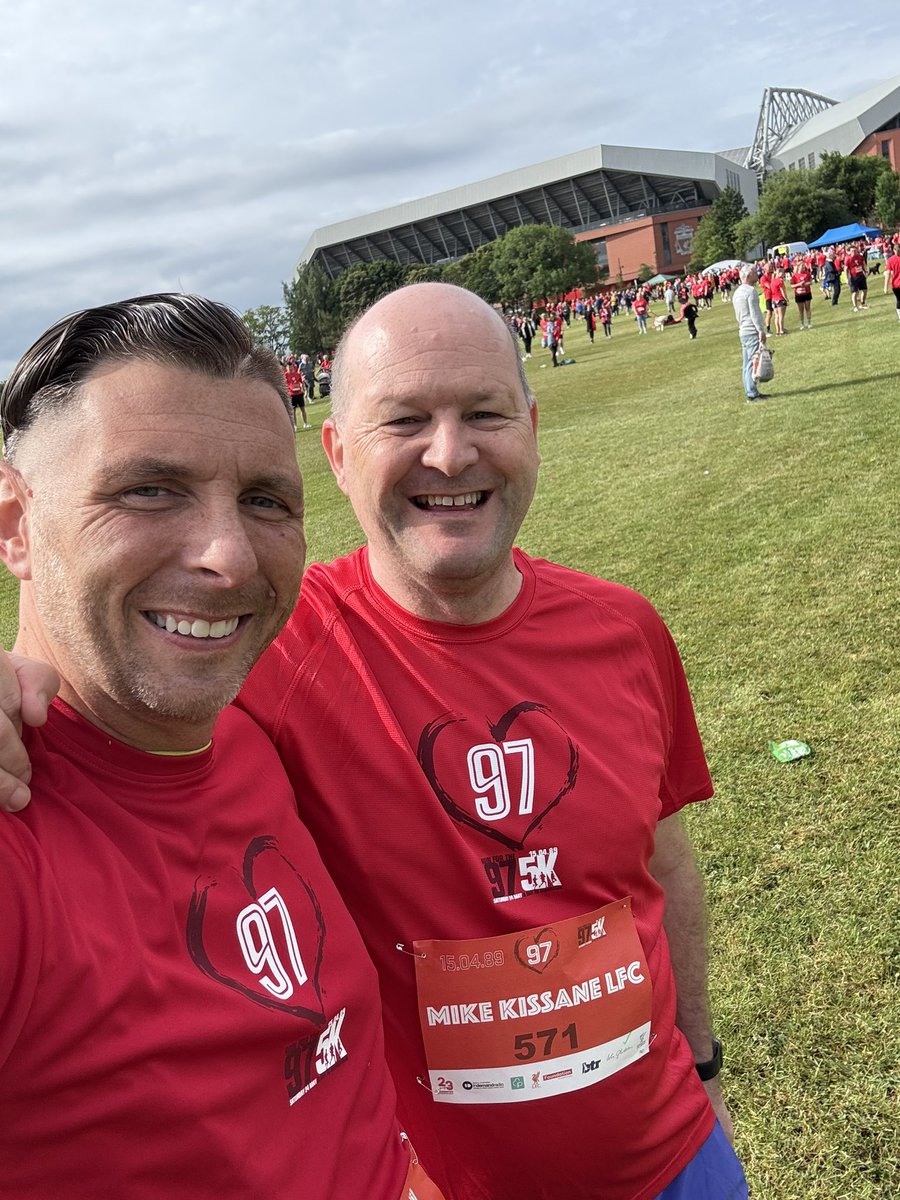 Well what a great start to the weekend, completing the <a href="/btrliverpool/">BTR Liverpool</a> run for the 97 with <a href="/NikkiNoods11/">Nikki Noods</a> 🏃 🏃‍♀️🥇