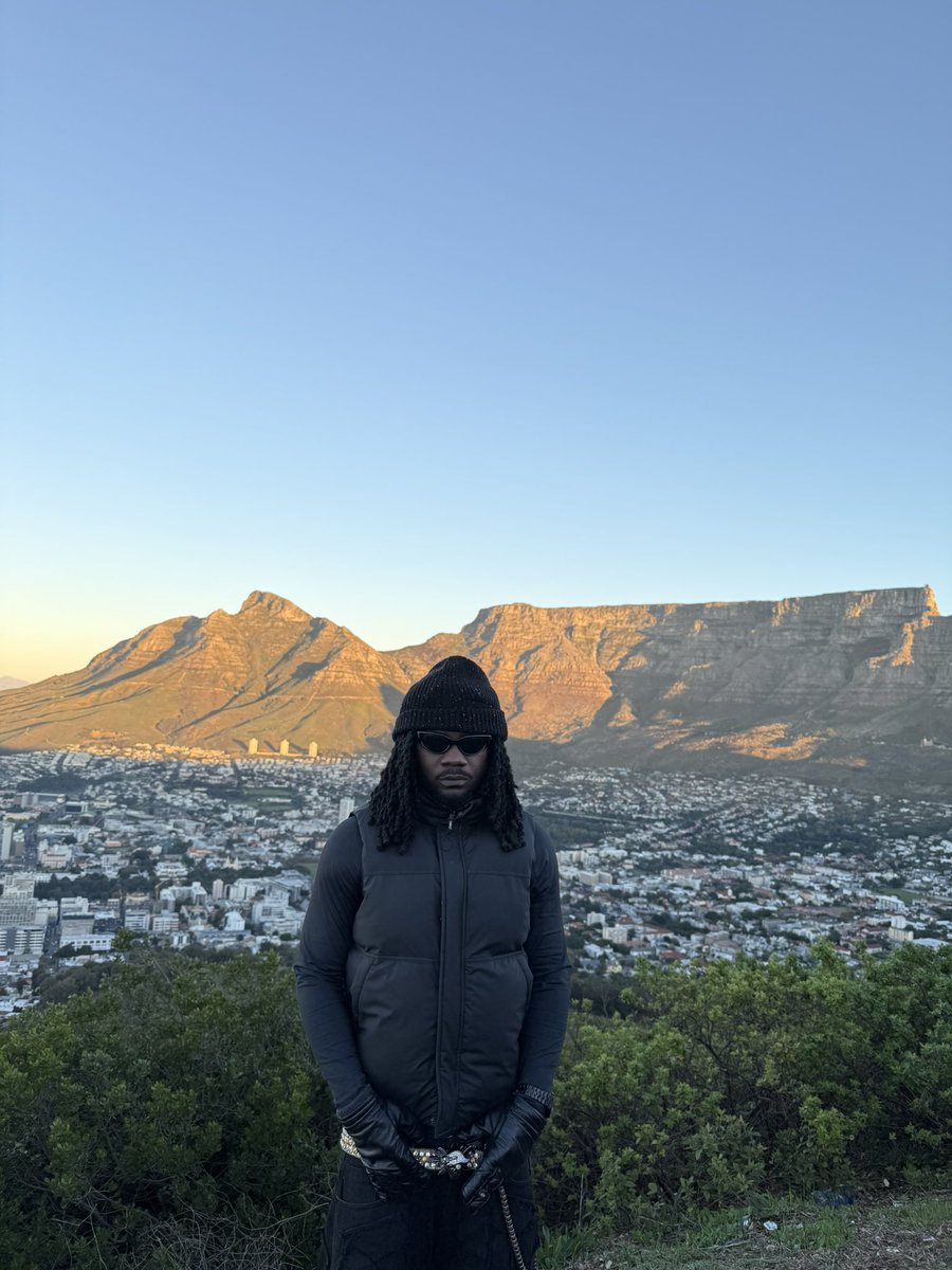 aguero__banks's tweet image. 11am in Capetown 🇿🇦

#THERETURN