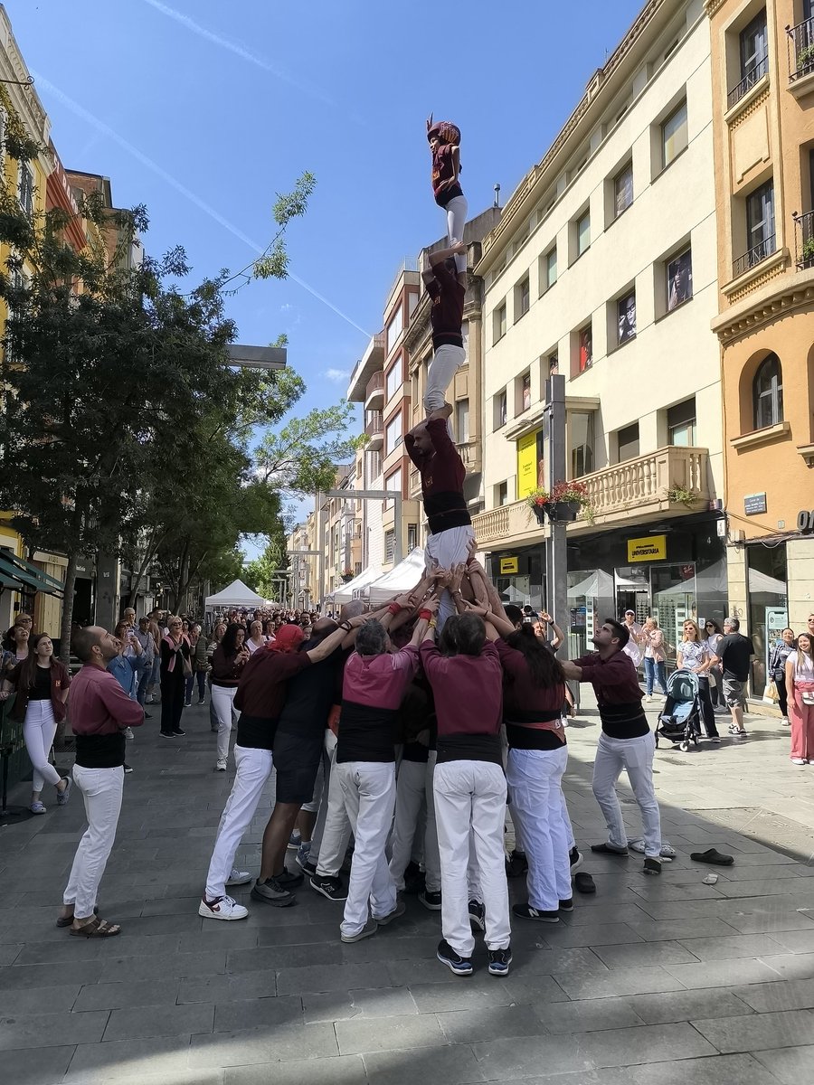 ERC Granollers (@ercgranollers) on Twitter photo Tret de sortida al dia del comerç de <a href="/GranCentre/">Gran Centre Granollers</a>. Una bona iniciativa per seguir dinamitzant un sector que es tan important per #Granollers! <a href="/NuriaMaynou/">Núria Maynou i Hernández</a> Tret de sortida al dia del comerç de <a href="/GranCentre/">Gran Centre Granollers</a>. Una bona iniciativa per seguir dinamitzant un sector que es tan important per #Granollers! <a href="/NuriaMaynou/">Núria Maynou i Hernández</a>
