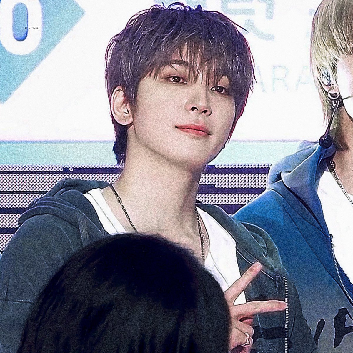 ww___lover's tweet image. 250524
D-588

241019 음중 럽머페 원우 예쁜 거 모르는 사람이랑 말 안 해,, 🧎🏻‍♀️ 나 진짜,, 전원우가 얼굴을 진짜 잘하는데 춤도 진짜 잘 추는 거 너무 발린다고 생각함 하 근데 무대에서 저렇게 어깨 훌렁훌렁 다 까도 되는 거예요 ㅜㅜ? 너무,, 너무하다 근데 감사합니다 ◠‿◠ ❤️‍🔥