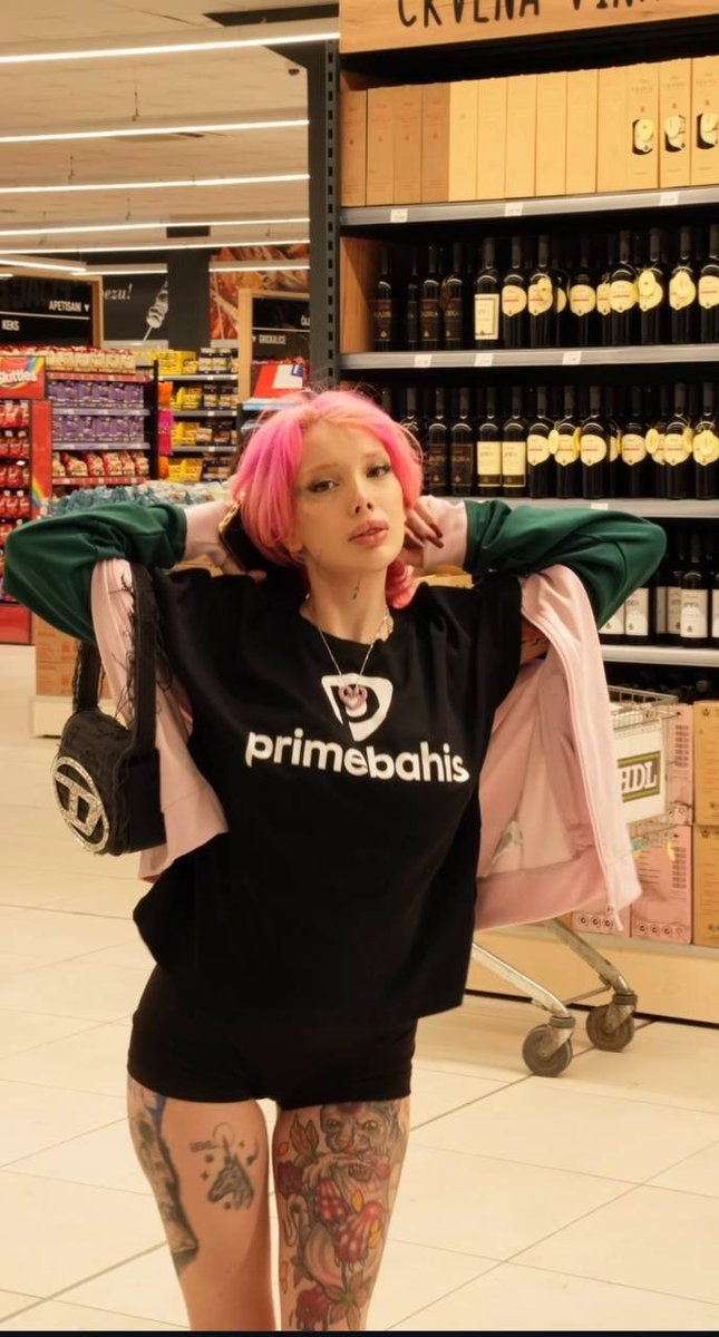 Hangimizle şarap içmek isterdin