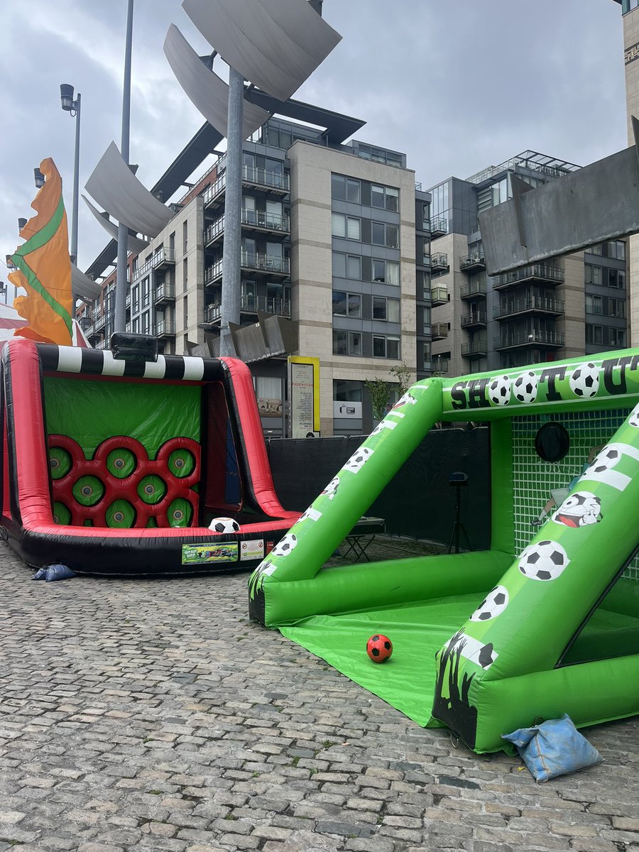 We are down at the Luke Kelly Festival in Smithfield today and tomorrow 12-6pm in the football corner. Be sure to pop down for some games and music ⚽️🎵