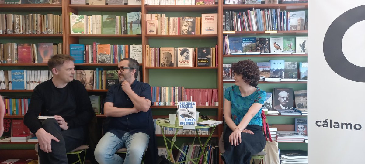 María Angulo Egea (@anguloegea) on Twitter photo En @LibreriaCalamo en la presentacion de Aprende a escribir de <a href="/AlvaroColomer/">Álvaro Colomer</a> con <a href="/laureanodebat/">Laureano Debat</a> y Marta Armingol!@ En @LibreriaCalamo en la presentacion de Aprende a escribir de <a href="/AlvaroColomer/">Álvaro Colomer</a> con <a href="/laureanodebat/">Laureano Debat</a> y Marta Armingol!@
