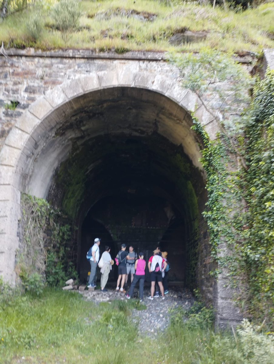 Andamos pola ruta do marroquí, cun día espléndido e na mellor compañía. Ver e saber.