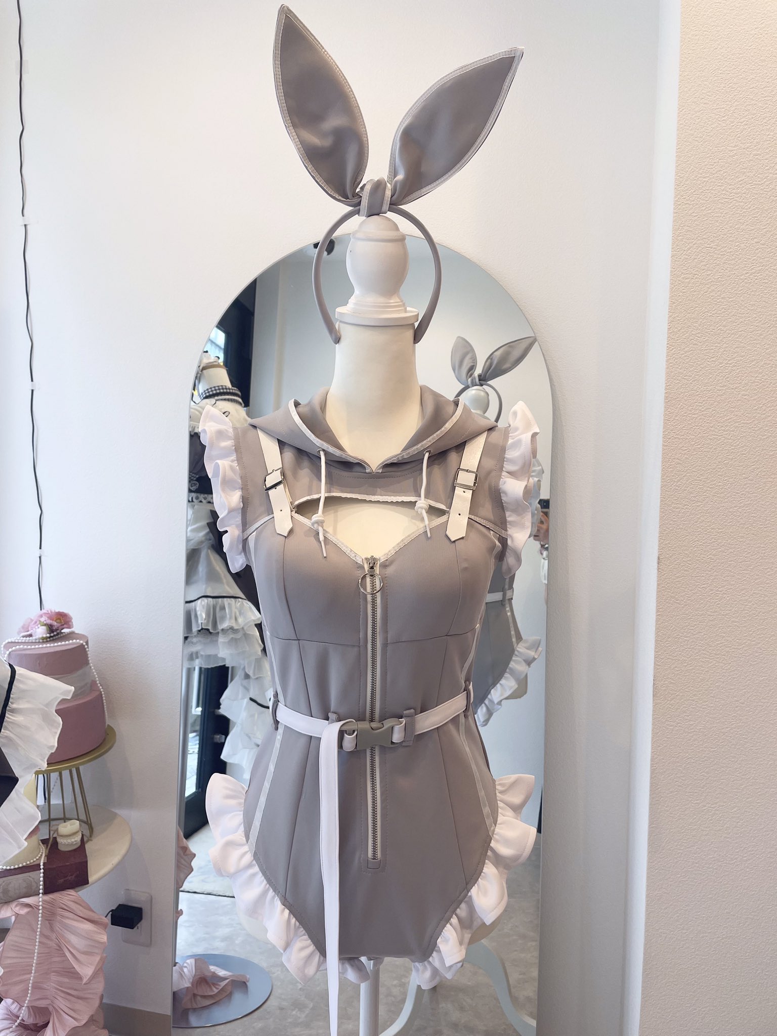 コスプレ衣装　　フリルジップスウェットバニー　Malymoon マリームーン 即日発送】フリルジップスウェットバニー《オリジナルコスプレ8