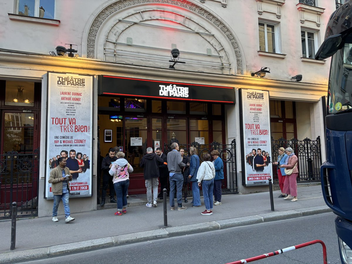 Ray Cooney (@theraycooney) on Twitter photo A night at the Theatre De Paris for Team Cooney where “Tom, Dick and Harry” is being filmed for French TV. Marvellous! #TomDickAndHarry <a href="/Theatre2Paris/">Théâtre de Paris</a> #filming #FrenchTV A night at the Theatre De Paris for Team Cooney where “Tom, Dick and Harry” is being filmed for French TV. Marvellous! #TomDickAndHarry <a href="/Theatre2Paris/">Théâtre de Paris</a> #filming #FrenchTV
