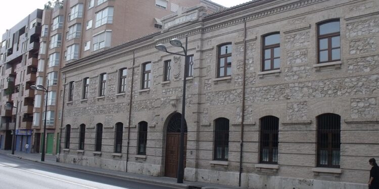 La Prisión de Mujeres de València ya es Bien de Relevancia Local de la ciudad
<a href="/AjuntamentVLC/">Ajuntament València</a> 

#Fallas26
#HablemosDeFallas
#HablemosDeFallasRadio
#HablemosDeFallasUltimasNoticias.
#ValenciaCiudad

La noticia al completo en hablemosdefallas.es

hablemosdefallas.es/la-prision-de-…