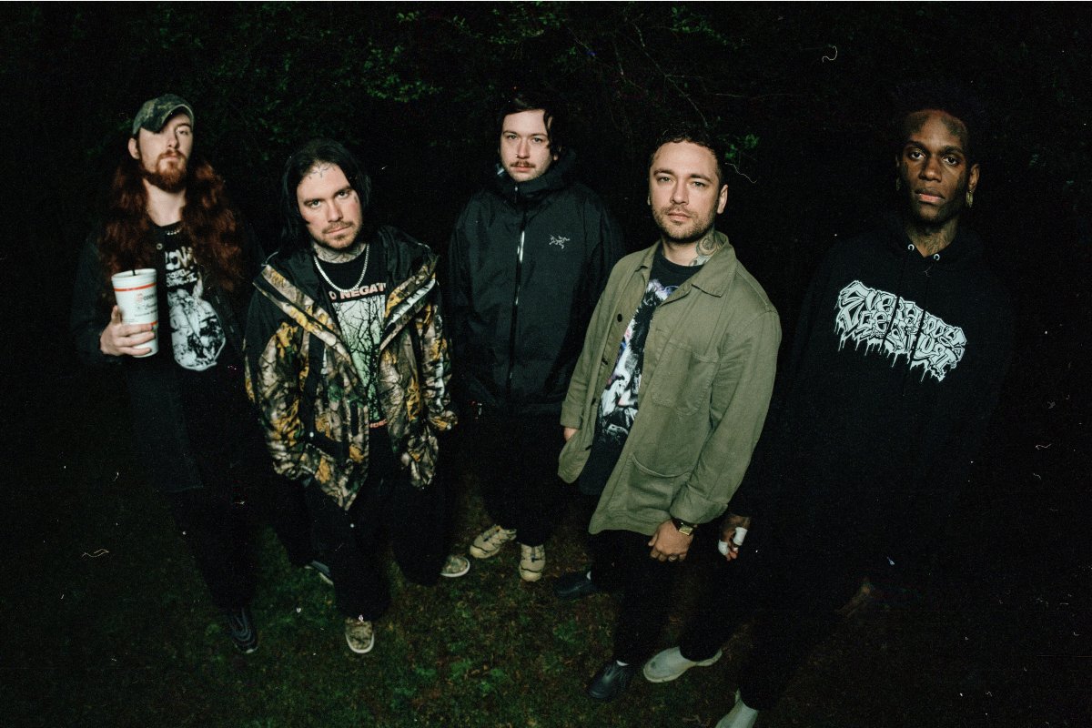 Distorted Sound (@distorted_mag) on Twitter photo Psycho-Frame will release their debut album 'SALVATION LAUGHS IN THE FACE OF A GRIEVING MOTHER' in July! Read the details and watch a new music video here! <a href="/sharptonerecs/">SharpTone Records</a> distortedsoundmag.com/psycho-frame-a⦠Psycho-Frame will release their debut album 'SALVATION LAUGHS IN THE FACE OF A GRIEVING MOTHER' in July! Read the details and watch a new music video here! <a href="/sharptonerecs/">SharpTone Records</a> distortedsoundmag.com/psycho-frame-aā¦