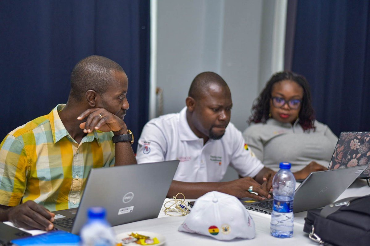 WHOGhana's tweet image. Thanks to @Gavi, we've been supporting @_GHSofficial &amp;amp; partners to finalize Mid-Level Management training modules for #EPI managers. 

This will empower health workers with essential skills to enhance immunization services at every level.

Read more➡️ bit.ly/3Shj0uD
