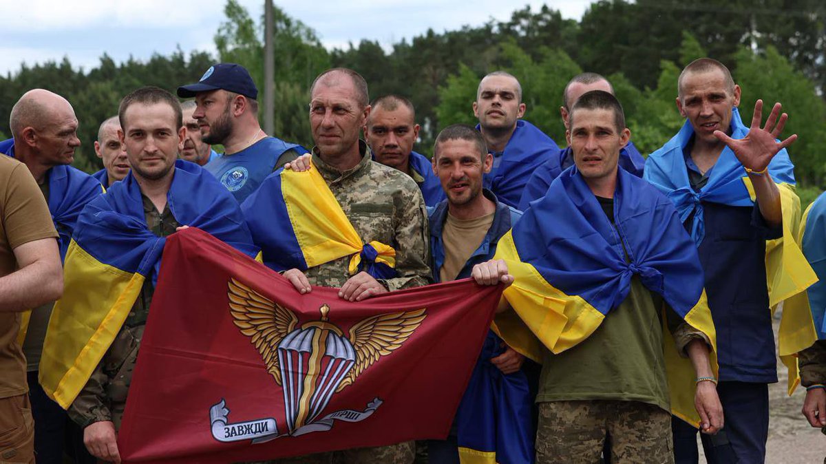 Додому повернулись ще 307 військовослужбовців, другий етап обміну пройшов успішно, дякую всім причетним до цього! 

Нехай повернуться всі!!!
