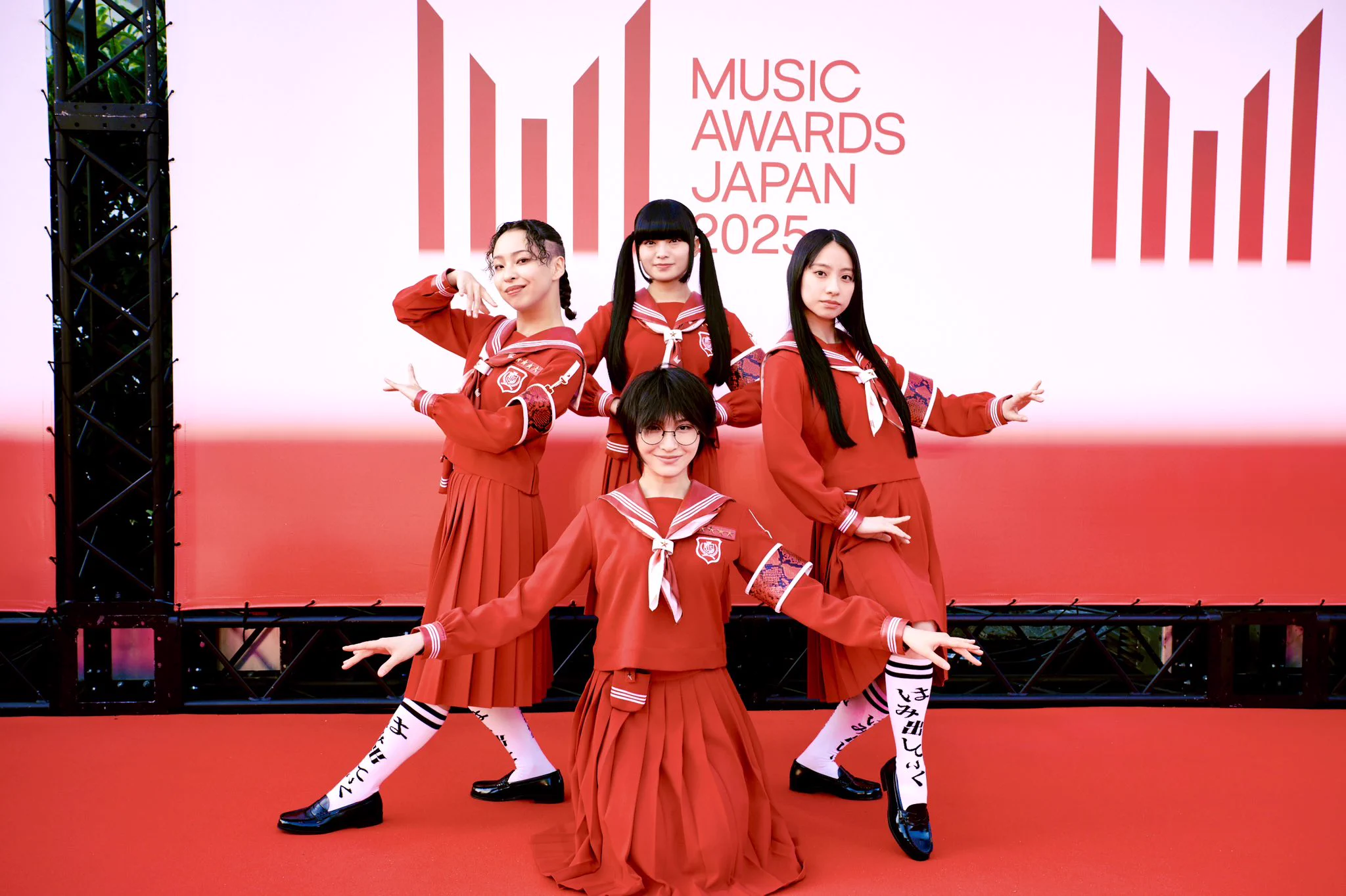 ATARASHII GAKKO! - 新しい学校のリーダーズ on X: 