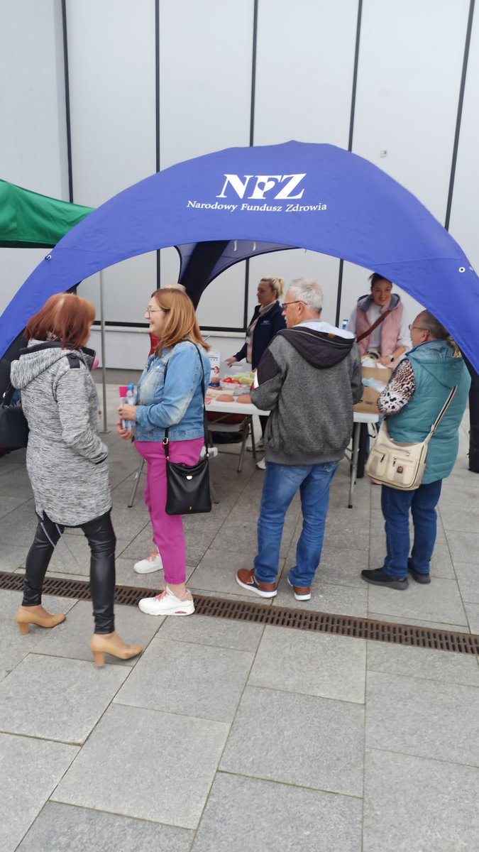 Agniesz49257822's tweet photo. Zapraszamy do ⏰15.00 na konsultacje z okazji Dnia Mamy do naszego stoiska. Jesteśmy razem z #nerka i @FAmazonki na Palcu Teatralnym w #ZG @NFZ_ZielonaG @NFZ_GOV_PL @martaa_cal @2004Atomek https://t.co/pPryDc5w61