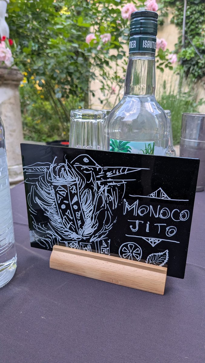 jackrobken's tweet image. Un soirée genial ❤️

Celebrating one month of @expedition33 with @SandfallGames 🇫🇷