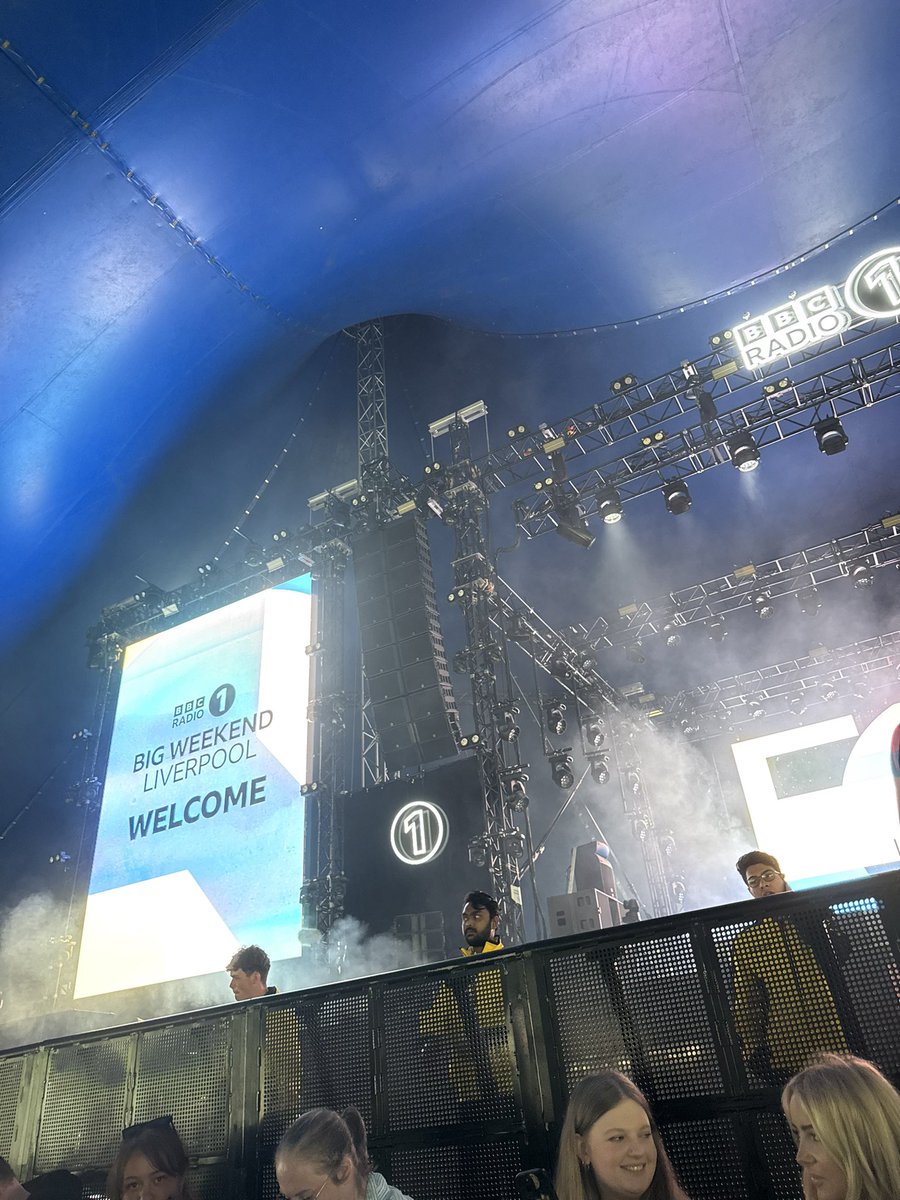 Alexbell_28's tweet photo. Radio 1 Big Weekend 🎪🎶🎤🎸 @BBCR1 #RadioOneBigWeekend #BigWeekend https://t.co/c1Kt0I9Zbw