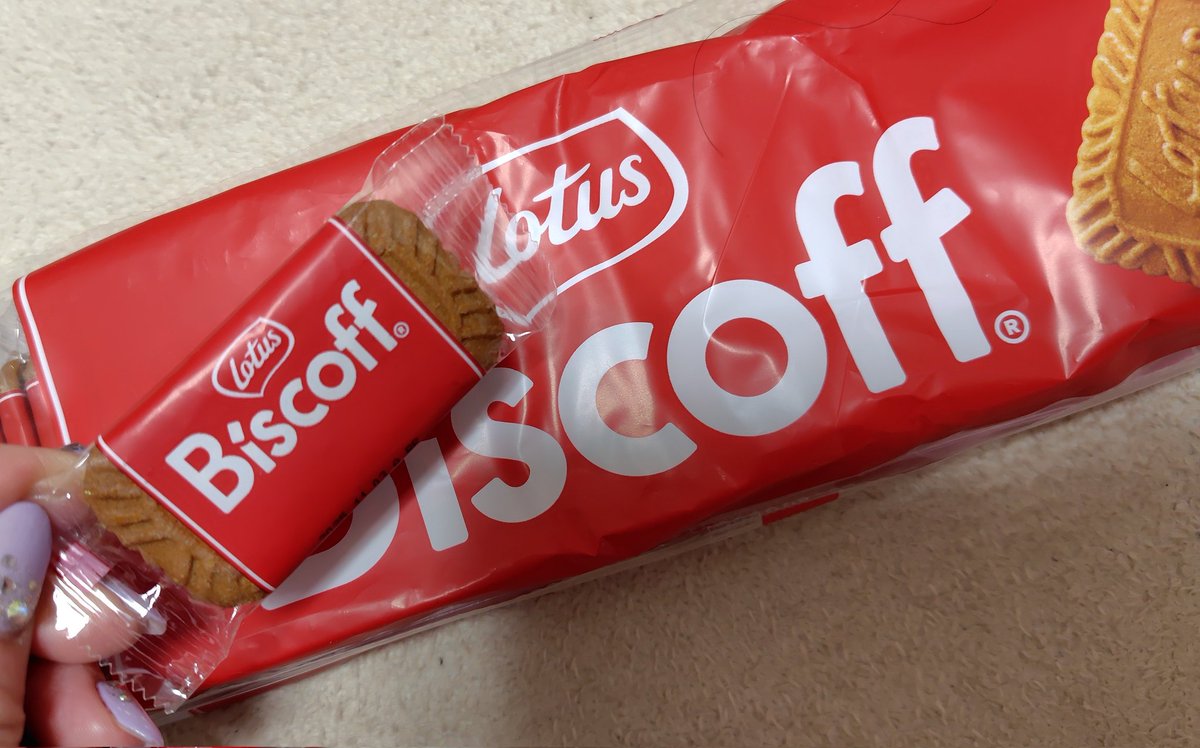 リカ@調停離婚成立しました (@divorcerestart) on Twitter photo うーん
やっぱりシナモンはニガテかも😅
マネケンのwaffle、万博限定のんやってんけど、スペキュロスは😩
スイーツでニガテなの
チョコミント
シナモン
あとはザラメついてる甘辛のせんべい
でもコレはシナモンはいってるけど、大丈夫
ワガママ?😂 うーん
やっぱりシナモンはニガテかも😅
マネケンのwaffle、万博限定のんやってんけど、スペキュロスは😩
スイーツでニガテなの
チョコミント
シナモン
あとはザラメついてる甘辛のせんべい
でもコレはシナモンはいってるけど、大丈夫
ワガママ?😂