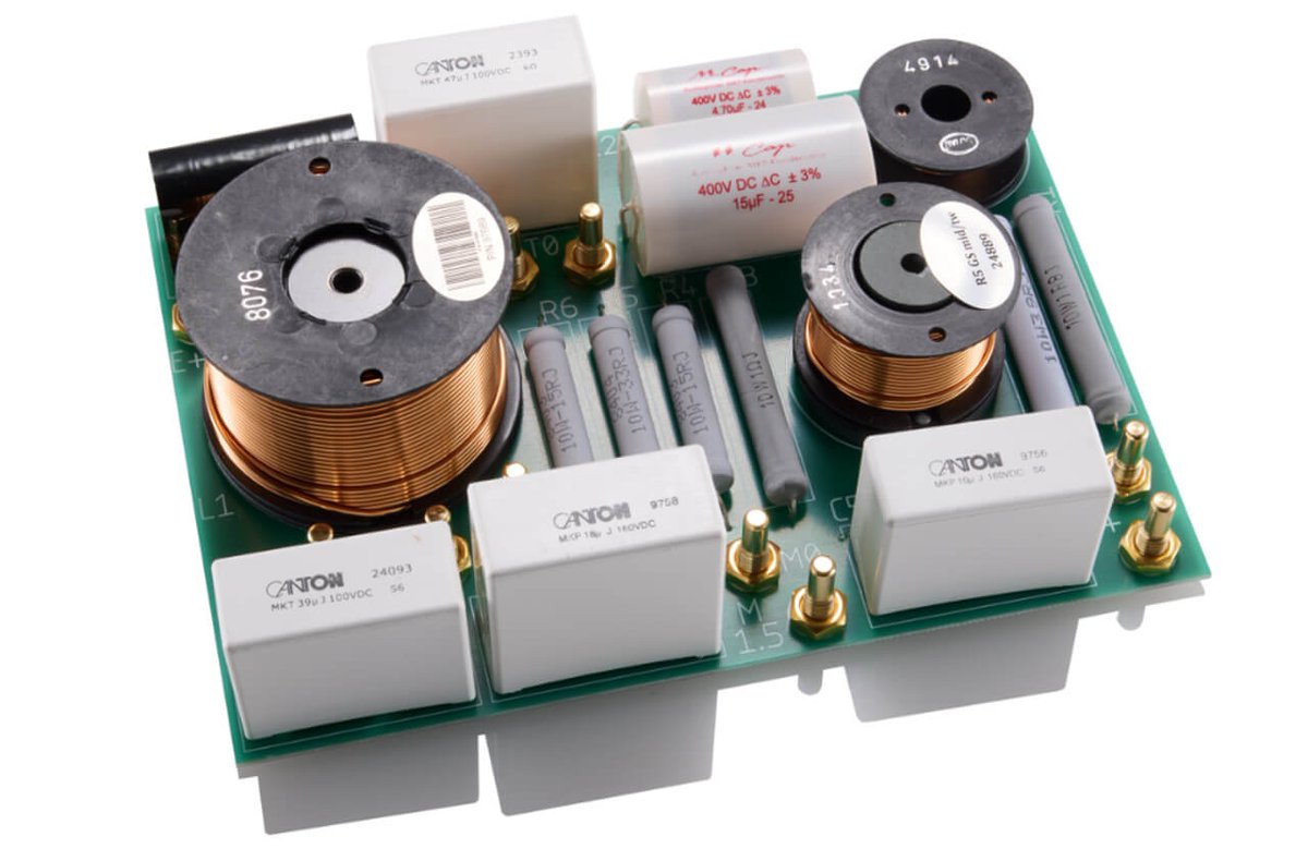 NEWS Standlautsprecher Canton Reference 5 GS Edition - Mehr Alpha-Tier, als man denkt: l8r.it/bZQi

#hifinews #hifi #news #fairaudio #stereo #highendaudio #bestsound #audio #audionews #lautsprecher #loudspeaker #standbox #standlautsprecher #cantonreference #canton