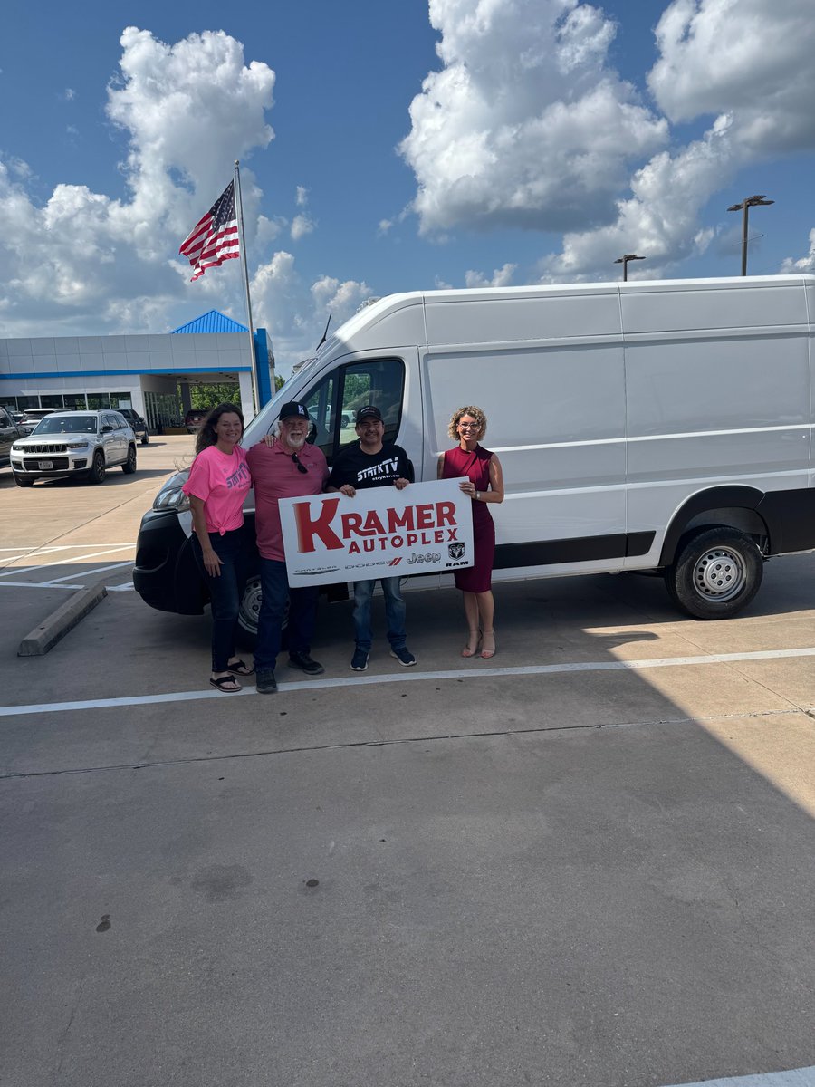 KramerAutoplex's tweet image. One of our amazing local vendors just added this #RamProMaster to their fleet! 🚐✨ 

🖥️ Website Link: bit.ly/3KTvcPz 
#KramerCDJR #LivingstonTexas #KramerAutoplex #NewCarSales #Automotive #Cars #TruckSales #CarsForSale #PreOwnedCars
