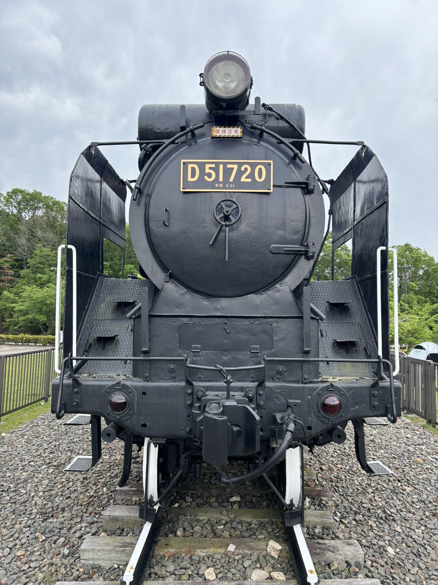 DT115A's tweet image. 瀬野川公園d51-720綺麗になってほんまにええわ…タブレットキャッチャーが独特だよね。
d51バラバラにして治しテェな……
実際にどう動くのか一つ一つ確かめたい。