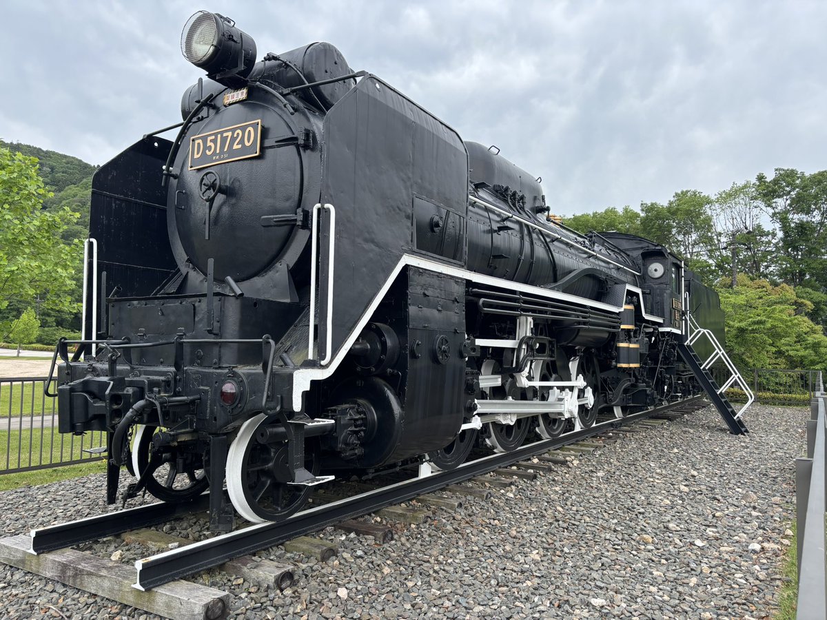 DT115A's tweet image. 瀬野川公園d51-720綺麗になってほんまにええわ…タブレットキャッチャーが独特だよね。
d51バラバラにして治しテェな……
実際にどう動くのか一つ一つ確かめたい。