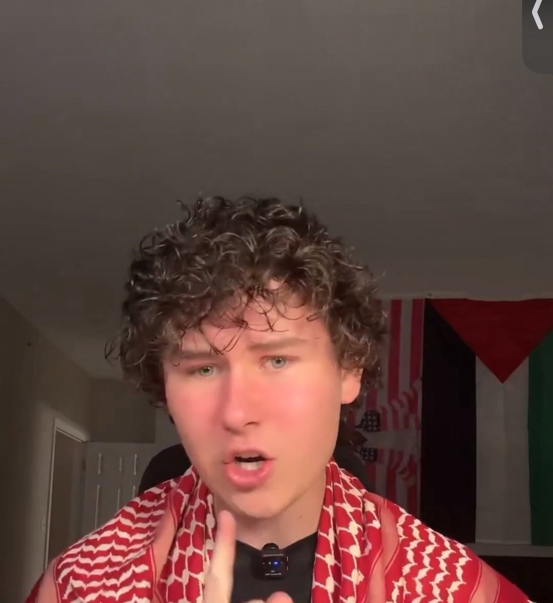HolyGrift's tweet photo. Hope our intelligence agencies are studying how people get captured like this. There’s been foreign influence all over the campaign to garner support for Hamas.  
It’s like they deeply studied the woke culture that emerged and weaponized it against them so they do their bidding. https://t.co/yTxVfOhfNL