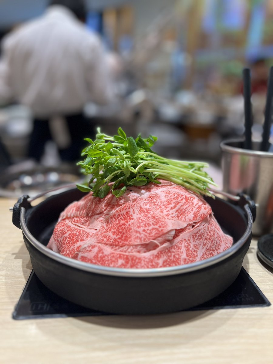 美味しいすき焼きあり〼
いかがですか？
1人でゆっくり楽しめます🥰
