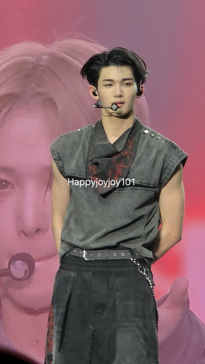 JO

#ASIATOURAWAKENTHEBLOODLINE 
#AWAKENTHEBLOODLINE_IN_BANGKOK #ANDTEAM #andteam_NICHOLAS #andteam #ej #fuma #k #nicholas #yuma #jo #harua #taki #maki #luné #kpop #jpop