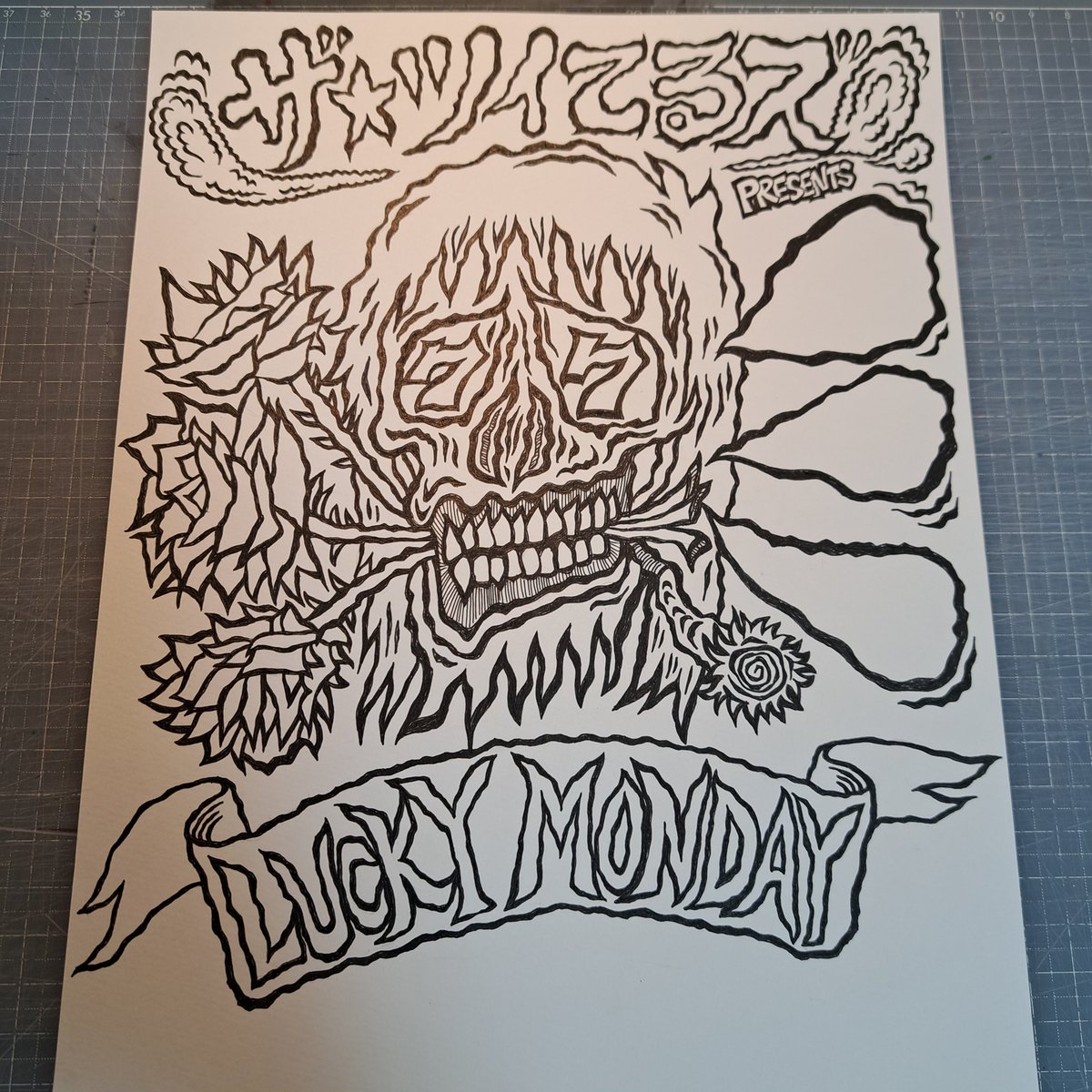 久しぶりに真面目にフライヤー描きました！色塗り後、いつも白黒がよかったかなと思う私です。

☆拡散よろしくお願いいたします！
7/7尼崎トラ
カッコいい2バンド
FUJIYAMA BEAT CLUBさんと
サコーンズさんとの3マンです！
お時間ご都合よろしければ、ぜひ
遊びにいらして下さい(^^)
アザッスー！！