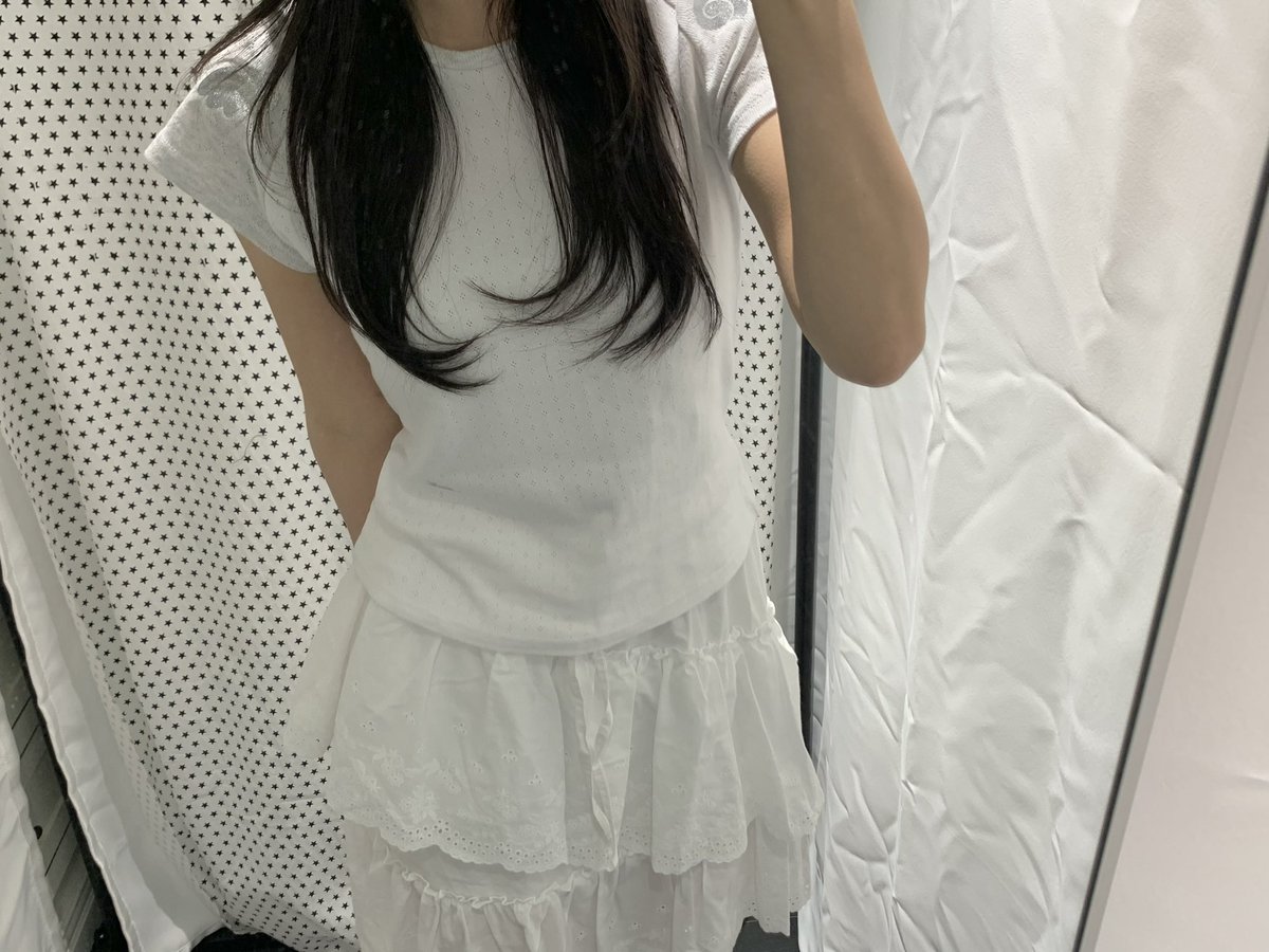 2Yoni_ne's tweet photo. 여름이 기대돼 https://t.co/sbQxiQWHK1