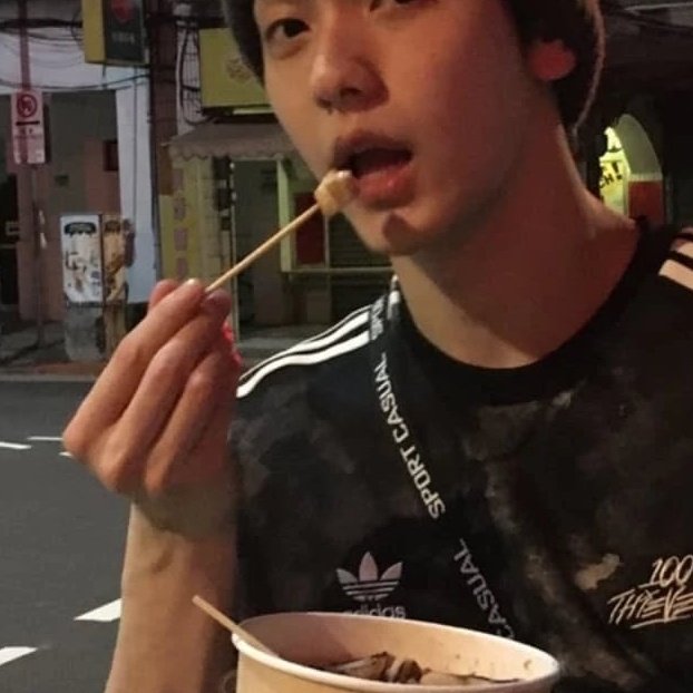 soobinradpass's tweet image. MOSSO SE EU FALAR ALGUMA COISA A DOIDA SOU EU ENTAO VOU FICAR #CALADO QUE E MELHOR