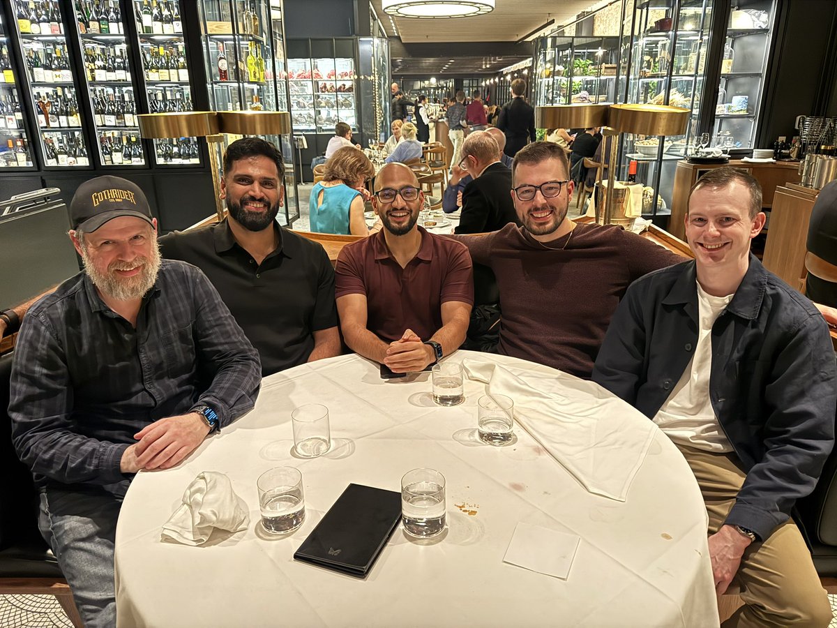 Adi Vijai 🦊 tweet media