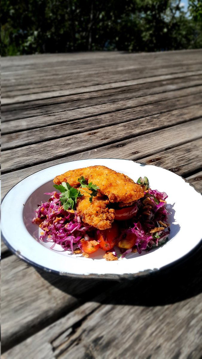 ChefRumbie's tweet image. Chicken Salad 
#salad 
#plating 
#personalchef 
#travelingchef #cheffie 
#vitiligochef #cooktok #scoffmaster #fyp #zimtiktok #zimtiktokers🇿🇼🇿🇼🇿🇼 #zimbabweanchef #mealplanning #catering #chefslife #chef #recipedeveloper #mealplanner #scoffbag #africanchef  #privatechef #chefrumbie