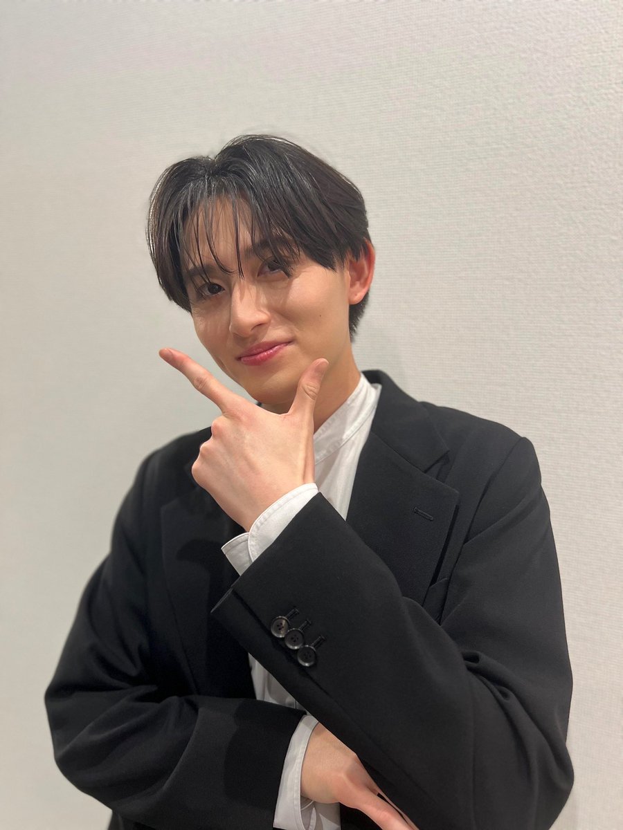 今日は葉山侑樹 さんの1st写真集「蒼穹」発売記念イベントに遊びに行