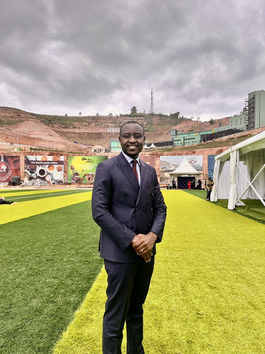 Twesigamukama tweet media