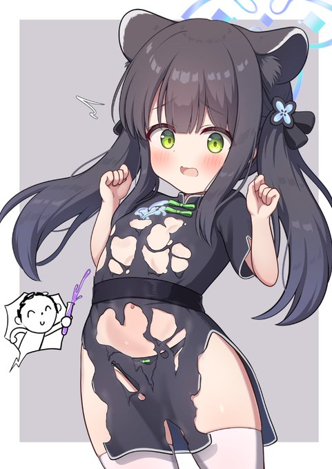 シュエリンに「服だけ溶かす薬」かけちゃいました♡ 