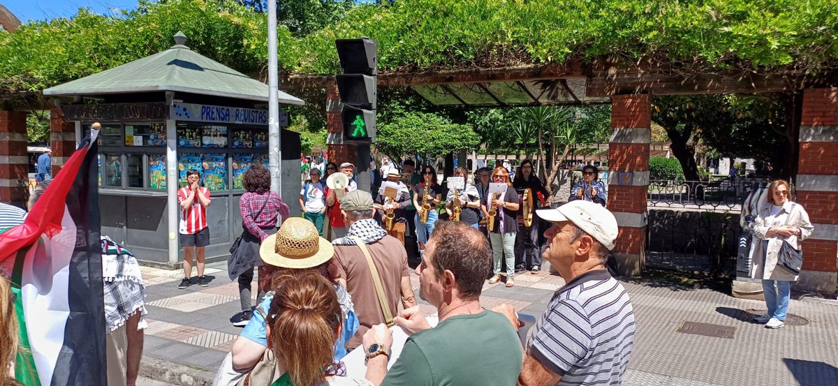 Frente al silencio de quienes quieren callar el genocidio que perpetra impunemente Israel: levanta la voz y sal a la calle para que se oiga el clamor frente a la barbarie. Hoy, en Mieres: ¡viva Palestina Libre! ¡No al genocidio! #GazaHolocaust #IsraelGenocida