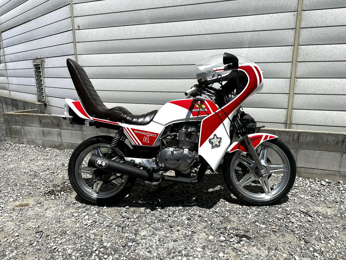 TKB_19191's tweet photo. cb250n 
オイル滲みあり
他不具合なし　
吸い込み興味あります！
キャブoh済み
ヤシメガ2

売りなら90
#cb250n #cb250t #cb400n #c400n
#gsx400e https://t.co/1prHTxxRc8