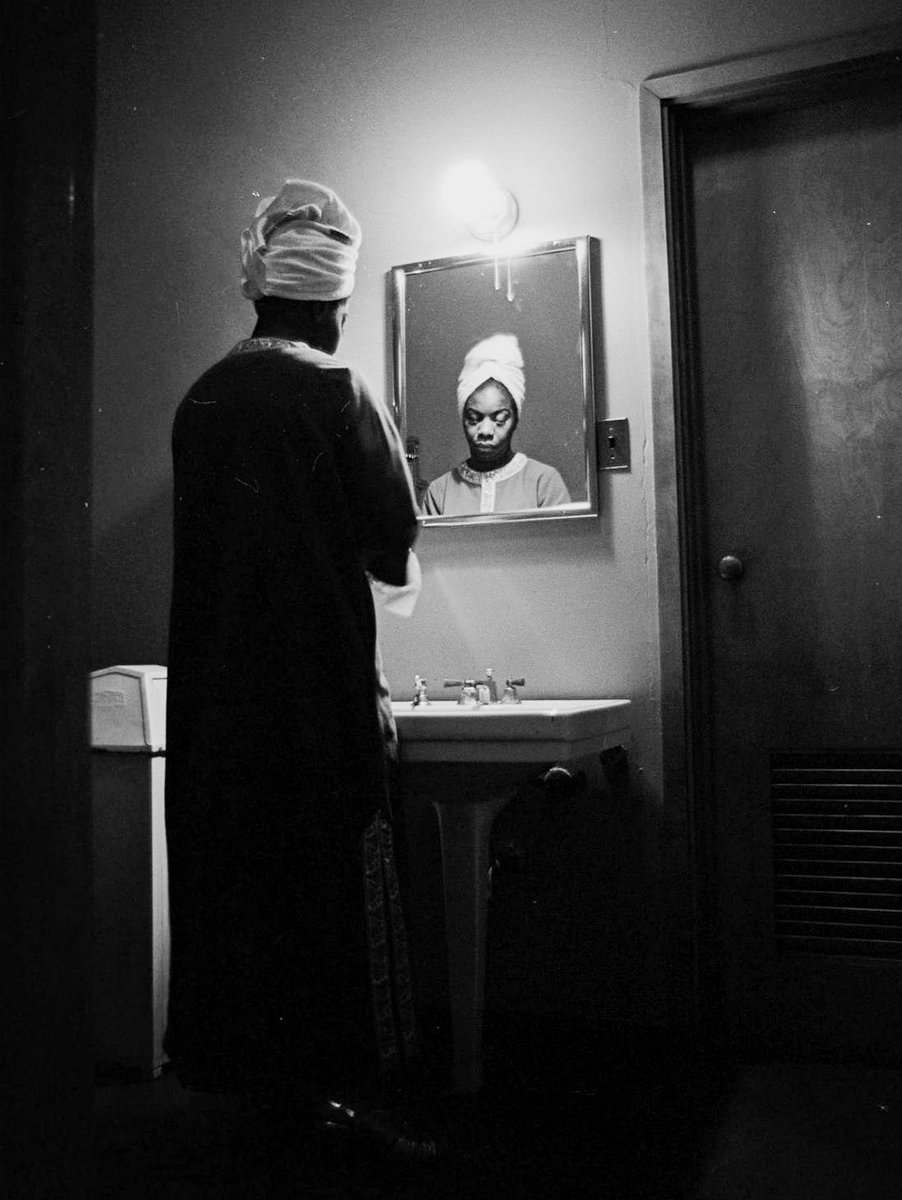 Nina Simone in a motel room in Buffalo, New York (December, 1964)