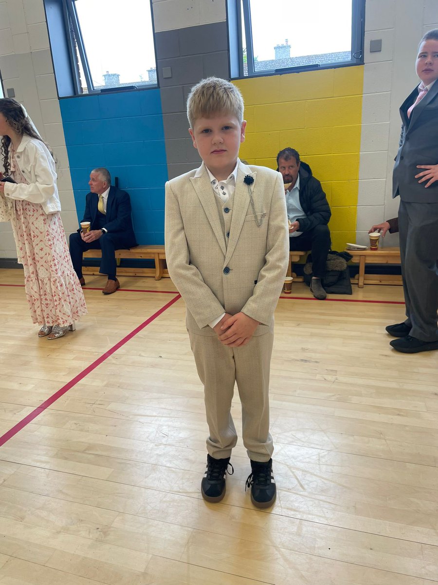 Scoil Chríost Rí Ennis Co Clare (@criostri) on Twitter photo Congratulations to all our girls and boys receiving their First Communion this morning and to all for making the ceremony so special🇻🇦🛐 <a href="/KillaloeDiocese/">Killaloe Diocese</a> Congratulations to all our girls and boys receiving their First Communion this morning and to all for making the ceremony so special🇻🇦🛐 <a href="/KillaloeDiocese/">Killaloe Diocese</a>