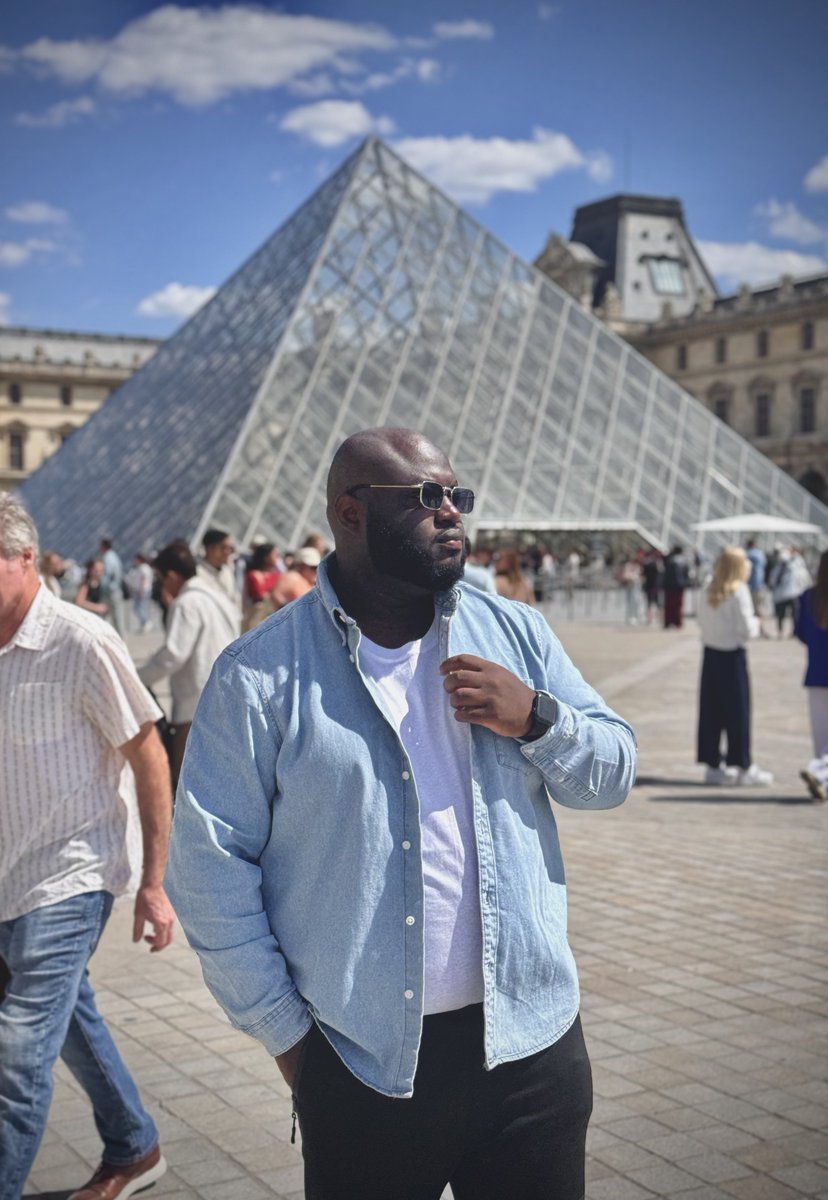 DJTOHBAHD's tweet photo. un chef-d'œuvre 🙂‍↔️

👑🎧 https://t.co/6pf09yJwUy