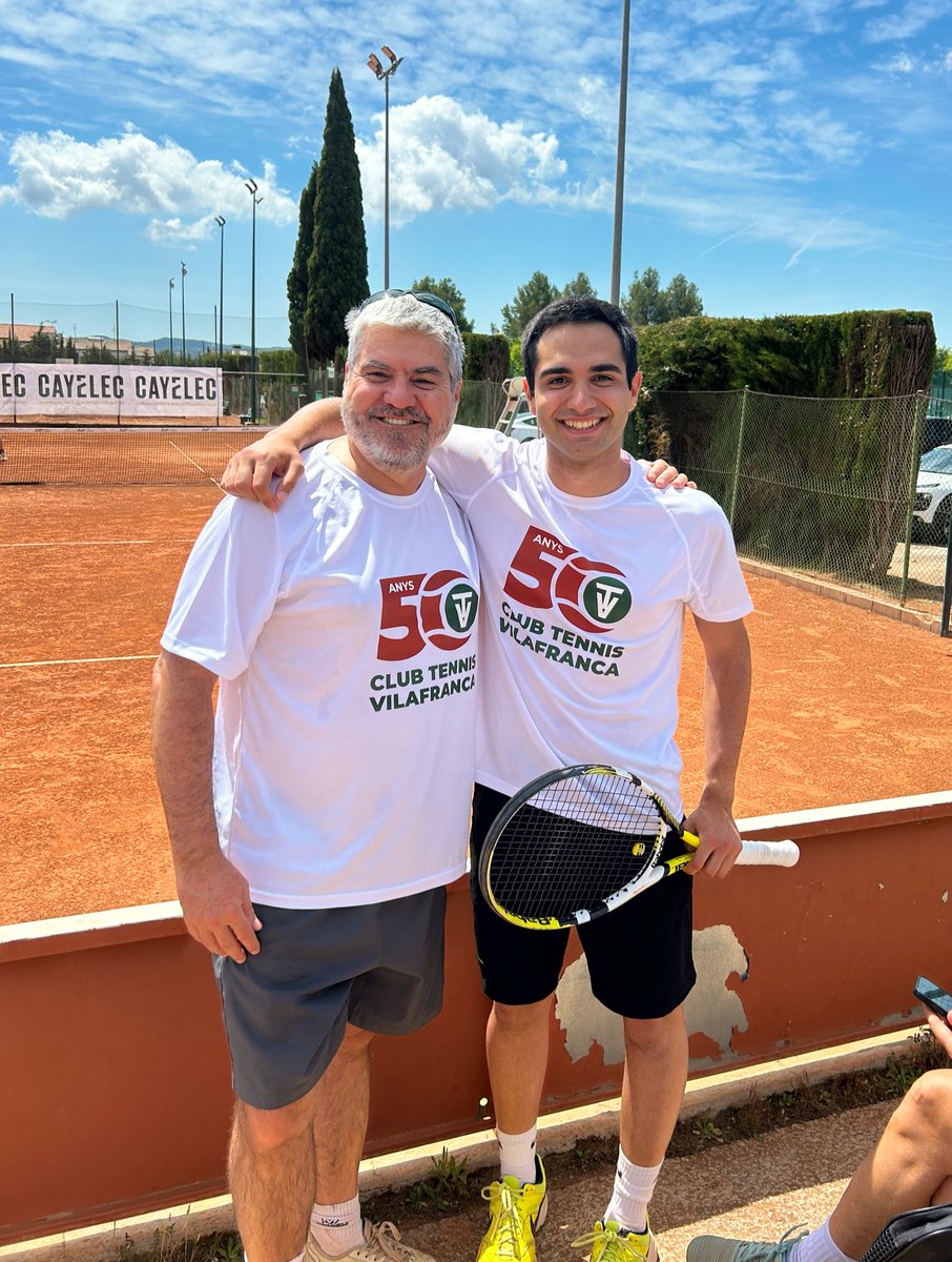 🎾 Avui #Gelida s’ha imposat a #Vilafranca en un duel tenístic amb motiu dels 50 anys del Tennis Vilafranca! Partidàs i ambientàs‼️