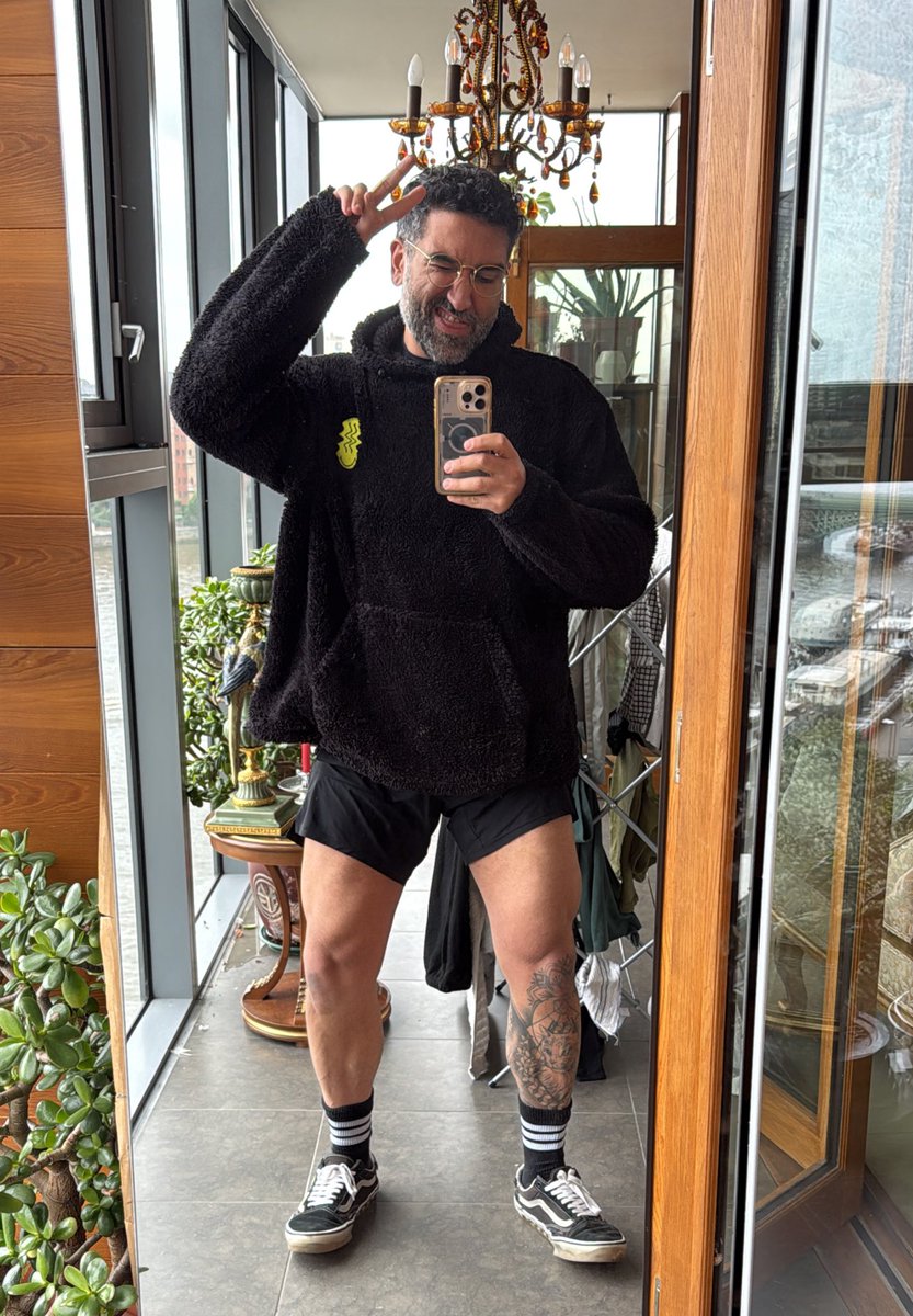 Time to destroy these legs