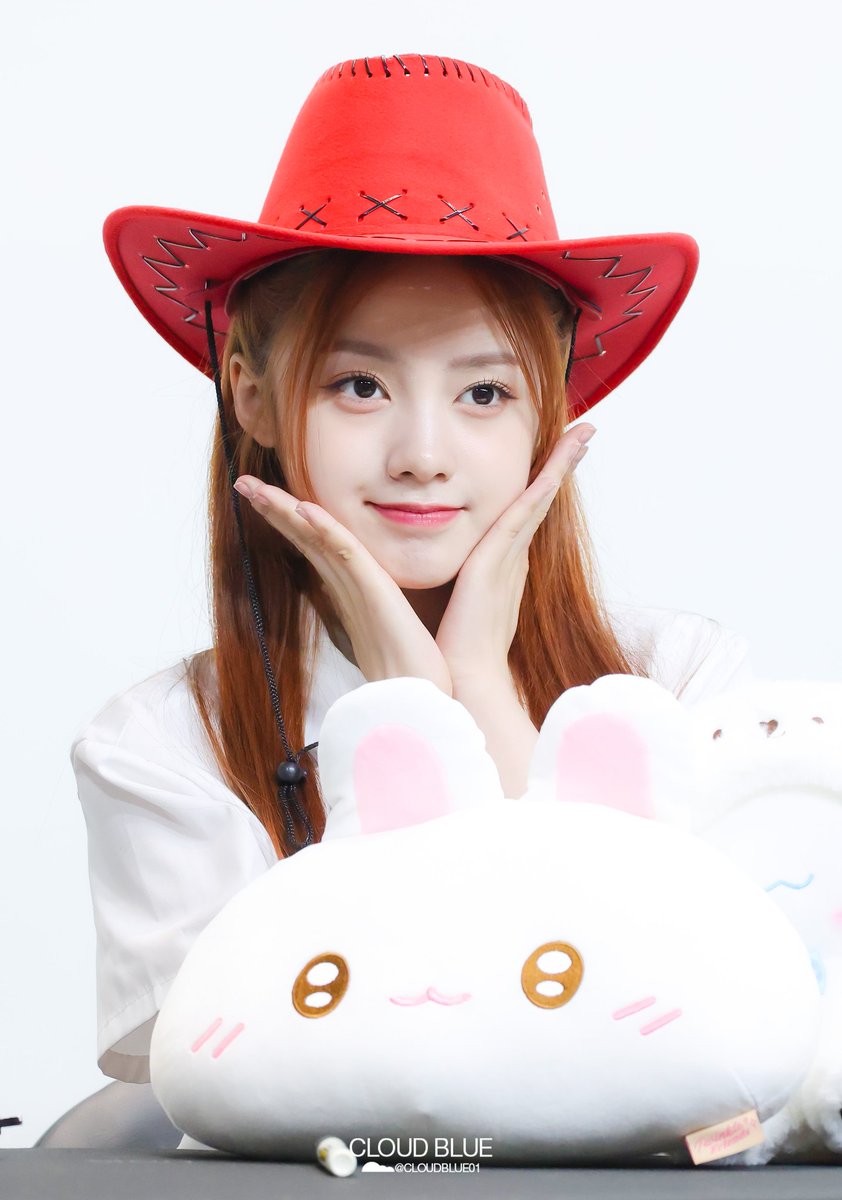 Cloudblue01's tweet photo. 250524 UNIS 유니스
점프업이앤티 팬싸인회
엘리시아
#UNIS #유니스 #SWICY #ELISIA https://t.co/SQ6I2nuUIp