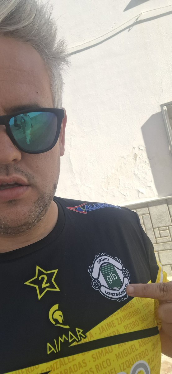 Desde lejos pero animando a <a href="/grupolopez14/">GrupoLopezBolañosFS</a>.
Vamos equipo!! Con todo! ⚫️🔴

Y suerte tb para @aaroncope17 a por otro pasito. 🔵