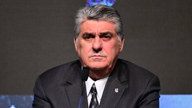 Bajo transferinden 3-4 ay sonra yapılması beklenen muhtemel açıklama şu olabilir mi?

"Bajo'ya çok güveniyoruz, seneye daha çok süre bulabileceği bir takıma kiralayacağız. Ondan çok ümitliyiz..."