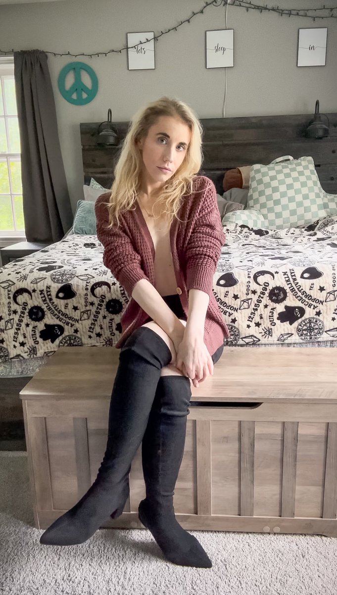 Melody Lane tweet media
