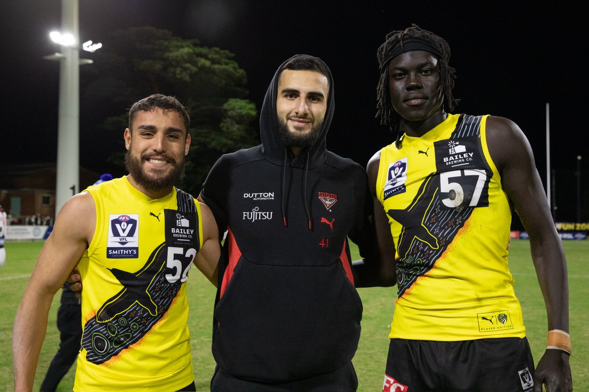 Three of our finest. 

Proud to see our boys take the field in the VFL’s Dreamtime clash ❤️