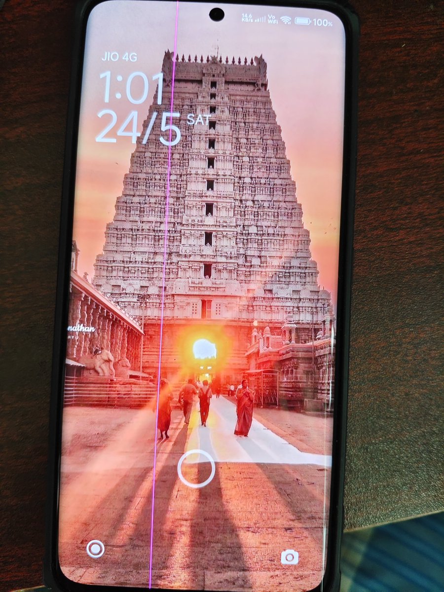 vetpda's tweet image. #xiaomi13pro #pinklineissue #defective hardware products #charging customers exorbitant #no response #oneplus is good response 
@MiIndiaSupport
@polimernews @PTTVOnlineNews @OnePlus_IN @oneplus