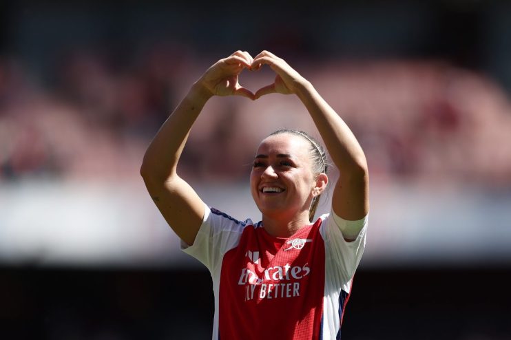 Victor Murashi Rutatina (@victormurashi) on Twitter photo <a href="/PaulKagame/">Paul Kagame</a> Congratulations to Arsenal Women for winning the 2025 UEFA champions league against Barcelona, the win has soothed the grieving hearts of supporters of their male colleagues. #VisitRwanda #Arsenal <a href="/PaulKagame/">Paul Kagame</a> Congratulations to Arsenal Women for winning the 2025 UEFA champions league against Barcelona, the win has soothed the grieving hearts of supporters of their male colleagues. #VisitRwanda #Arsenal